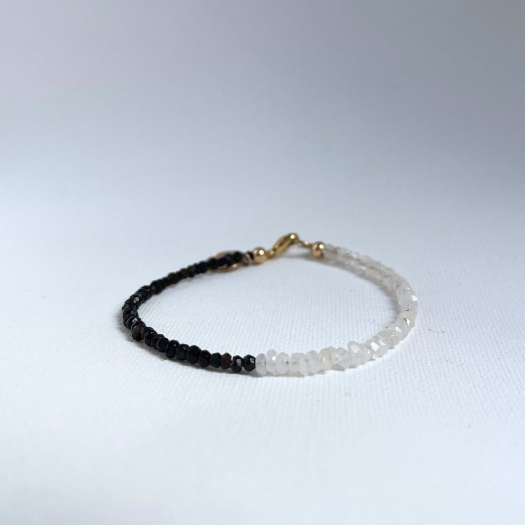 MIA     |    BALANCE BRACELET