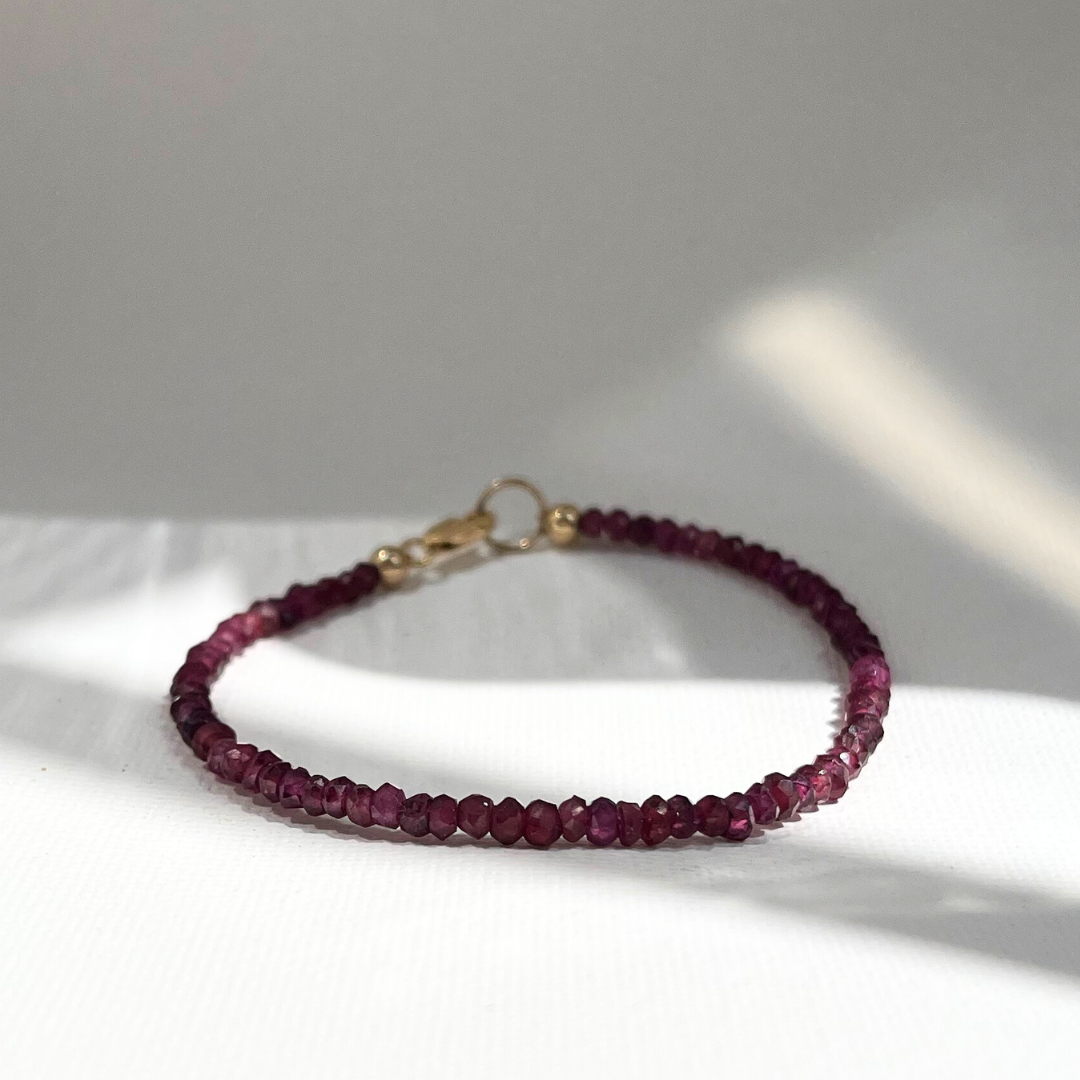 MIA | GARNET BRACELET