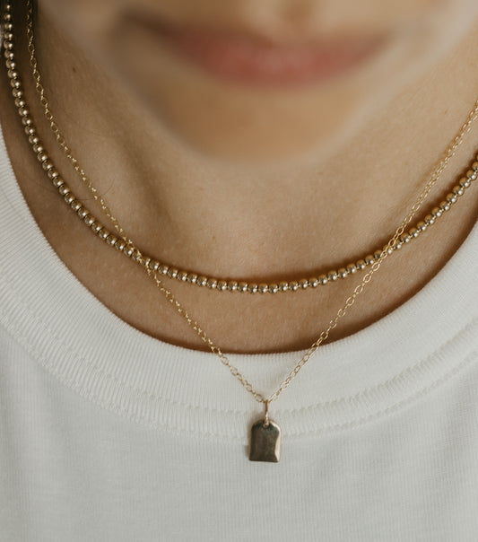 LILY  |  GOLD NECKLACE